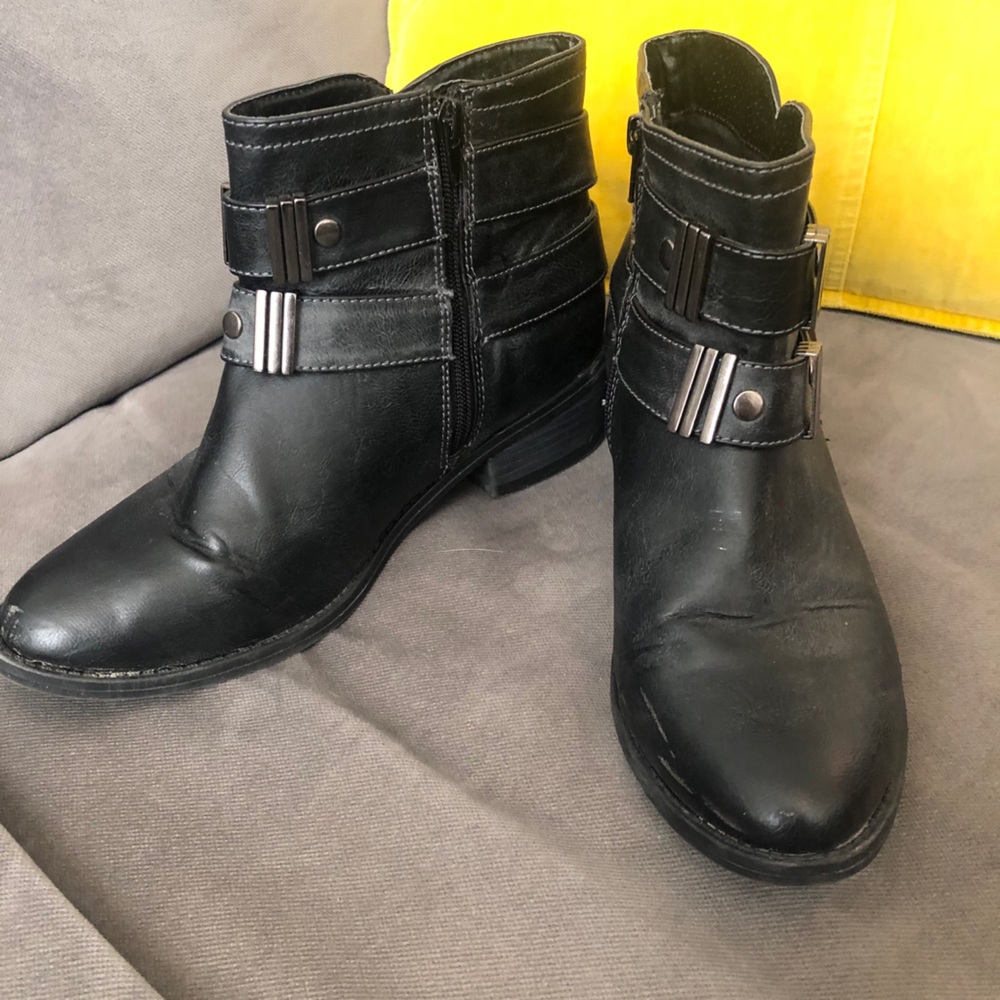 Gray Buckle Accent Booties